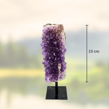 Amethyst‑Stein auf Ständer - Größe S