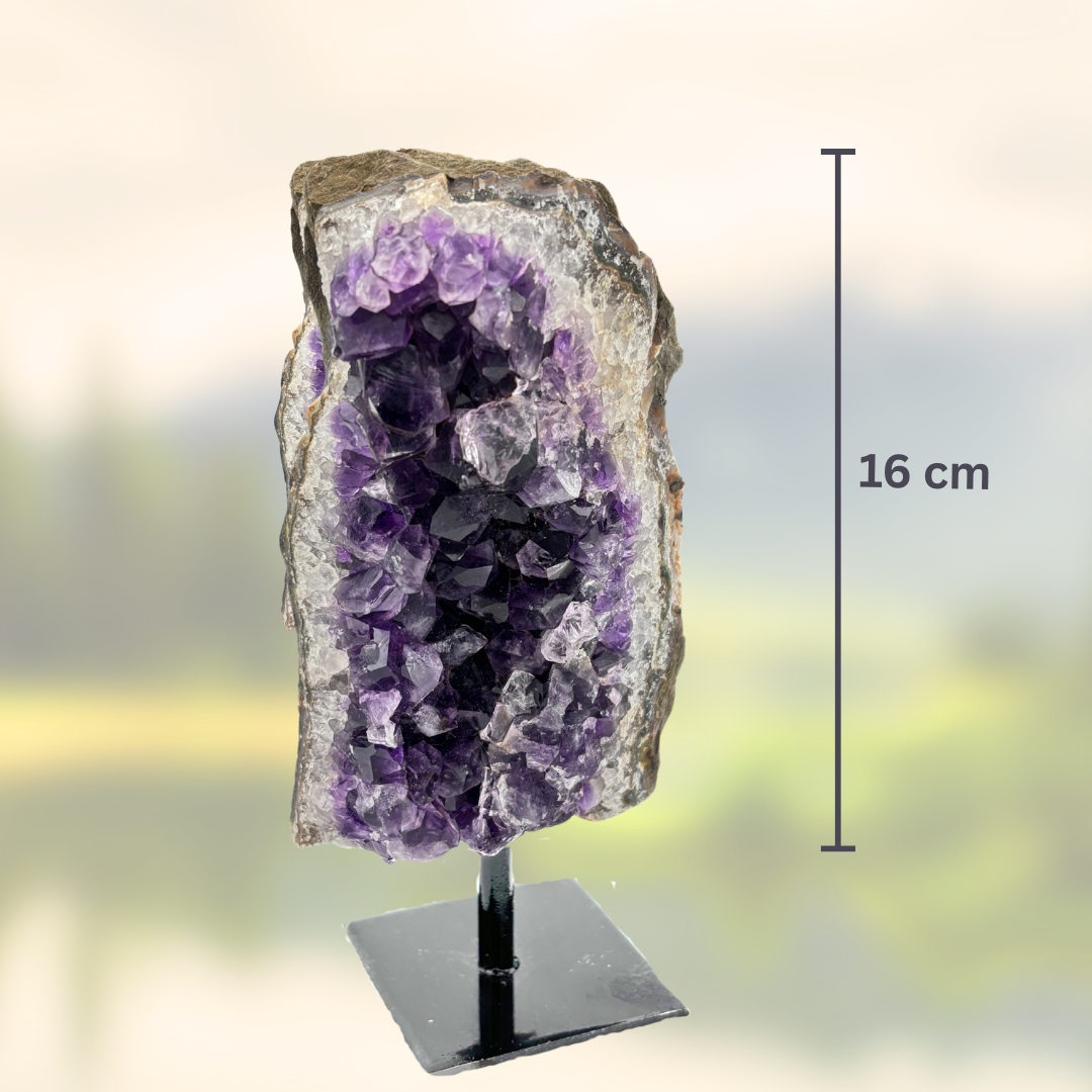 Amethyst‑Stein auf Ständer - Größe M