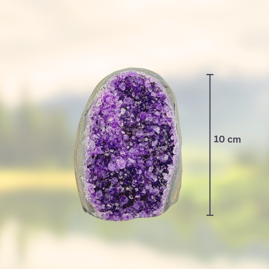 Amethyst‑Stein mit poliertem Rand - Größe S
