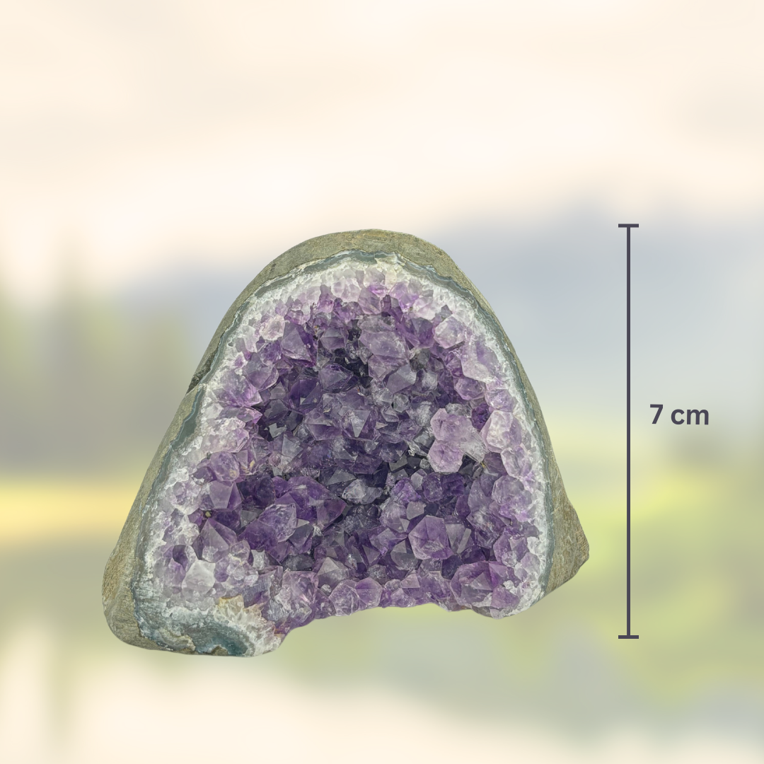 Amethyst‑Stein mit poliertem Rand - Größe XS