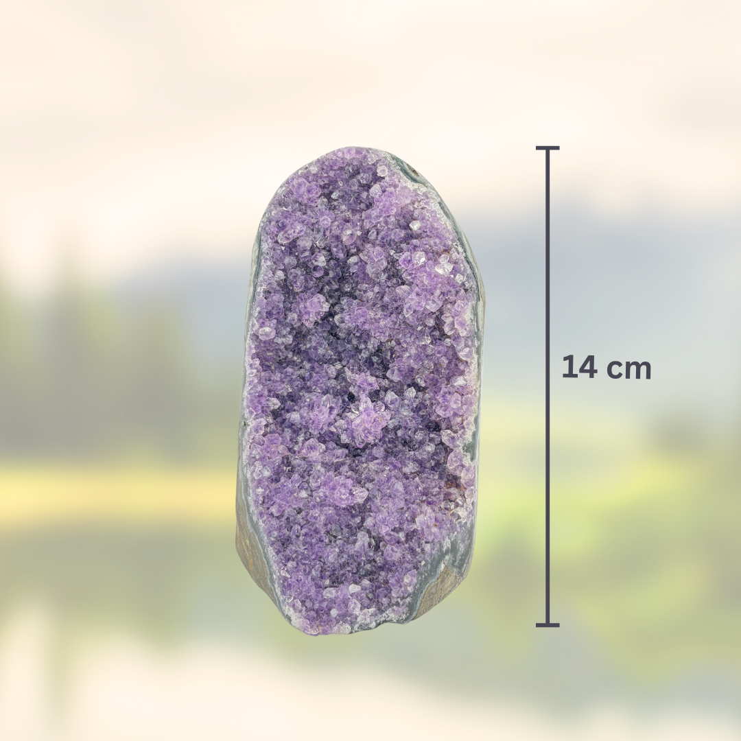 Amethyst‑Stein mit poliertem Rand - Größe L